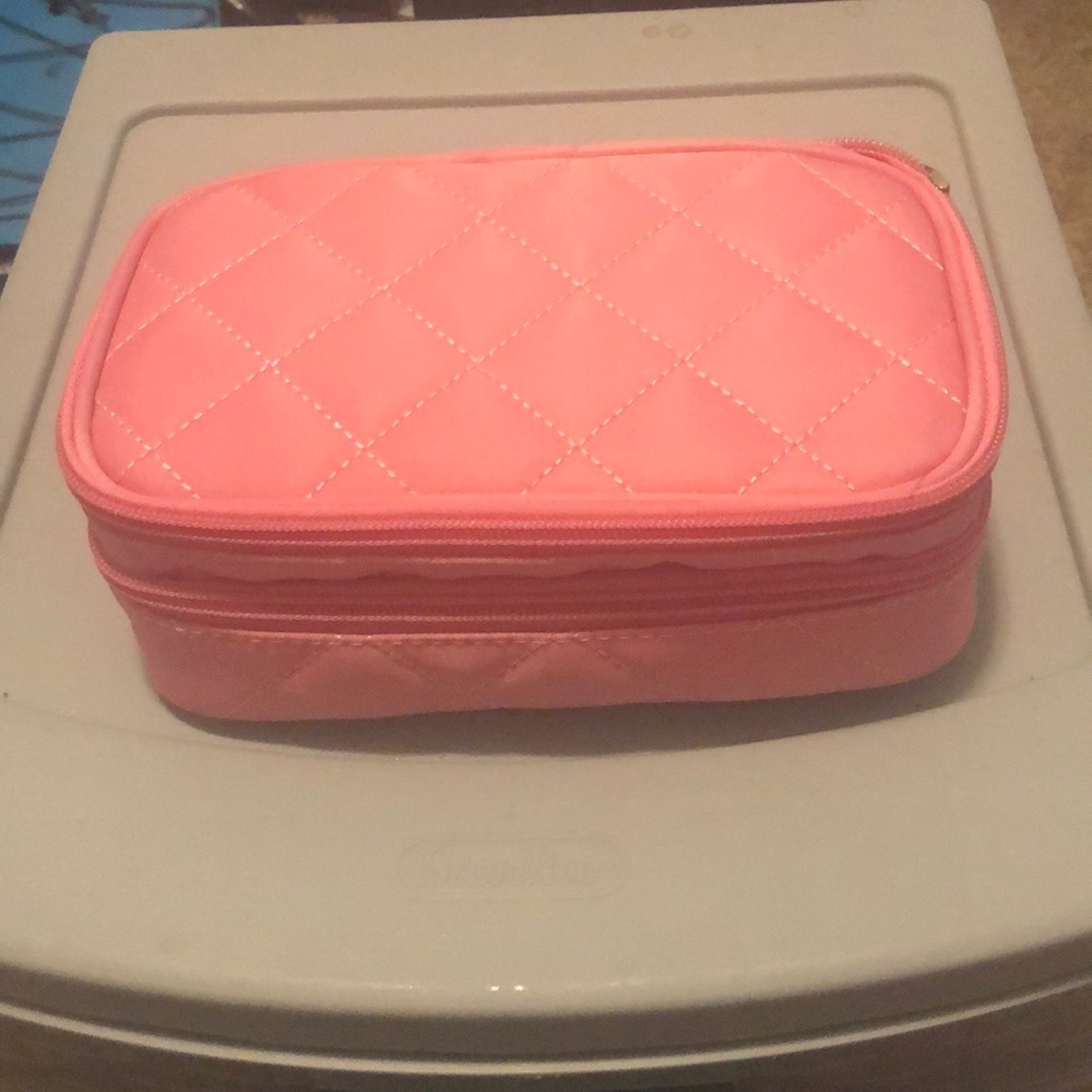 2FOR$25 Pink Makeup Organizer Case